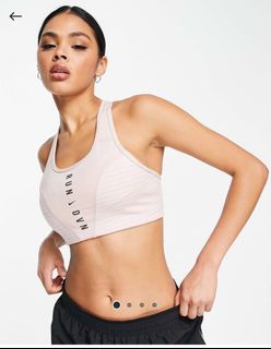 (Category: ) located in . Submitted by shopwithjo_ (Listing ID 1364699538, Image 1). Description: .