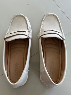 Parisian Loafers (Cream)