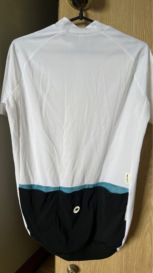PAS NORMAL STUDIOS JERSEY (Category: Parts & Accessories) located in Singapore. Submitted by adamchan111 (Listing ID 1364619421, Image 3). Description: all used only a few times dry cleaned after wearing what you see is what get authentic slight nego if buying multiple pas m $120 maap l $120 green rapha m $80 short rapha xl $80 long rapha l $100 assos m $60 cycling jersey bib pro.