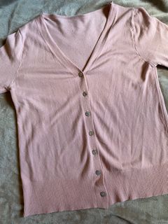 (Category: ) located in . Submitted by kyraapreloved (Listing ID 1364625963, Image 1). Description: .
