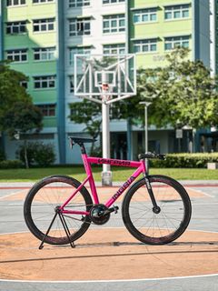 (Category: ) located in . Submitted by bobbybikes (Listing ID 1364585166, Image 1). Description: .