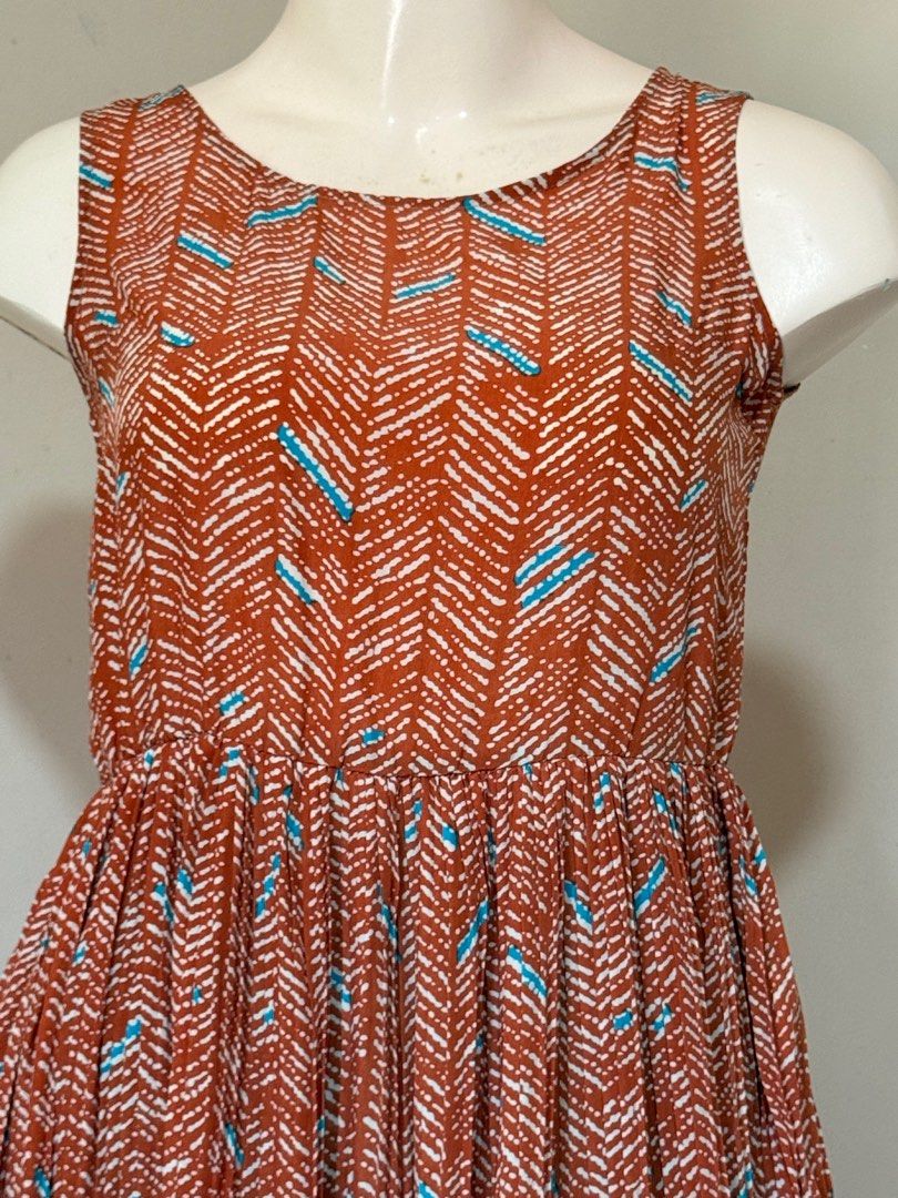Pleated dress from Korea M-L (Category: Dresses) located in Makati City. Submitted by thecandybear (Listing ID 1364720116, Image 3). Description: Decluttering Follow “theCandybear” in facebook for more items .