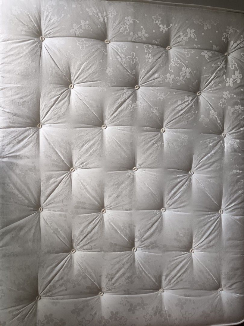 Queen size mattress