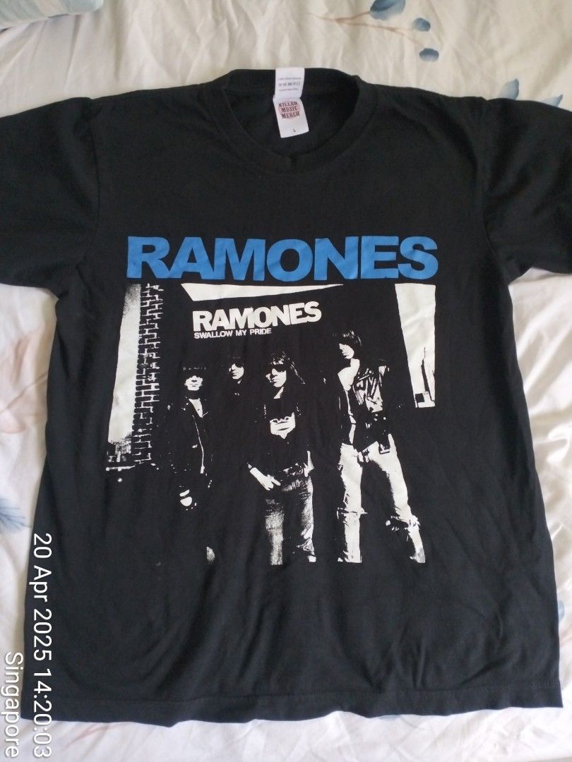RAMONES (Category: Tshirts & Polo Shirts) located in Singapore. Submitted by shelter. (Listing ID 1364630516, Image 3). Description: Pit to pit. 20.5" Length. 27".