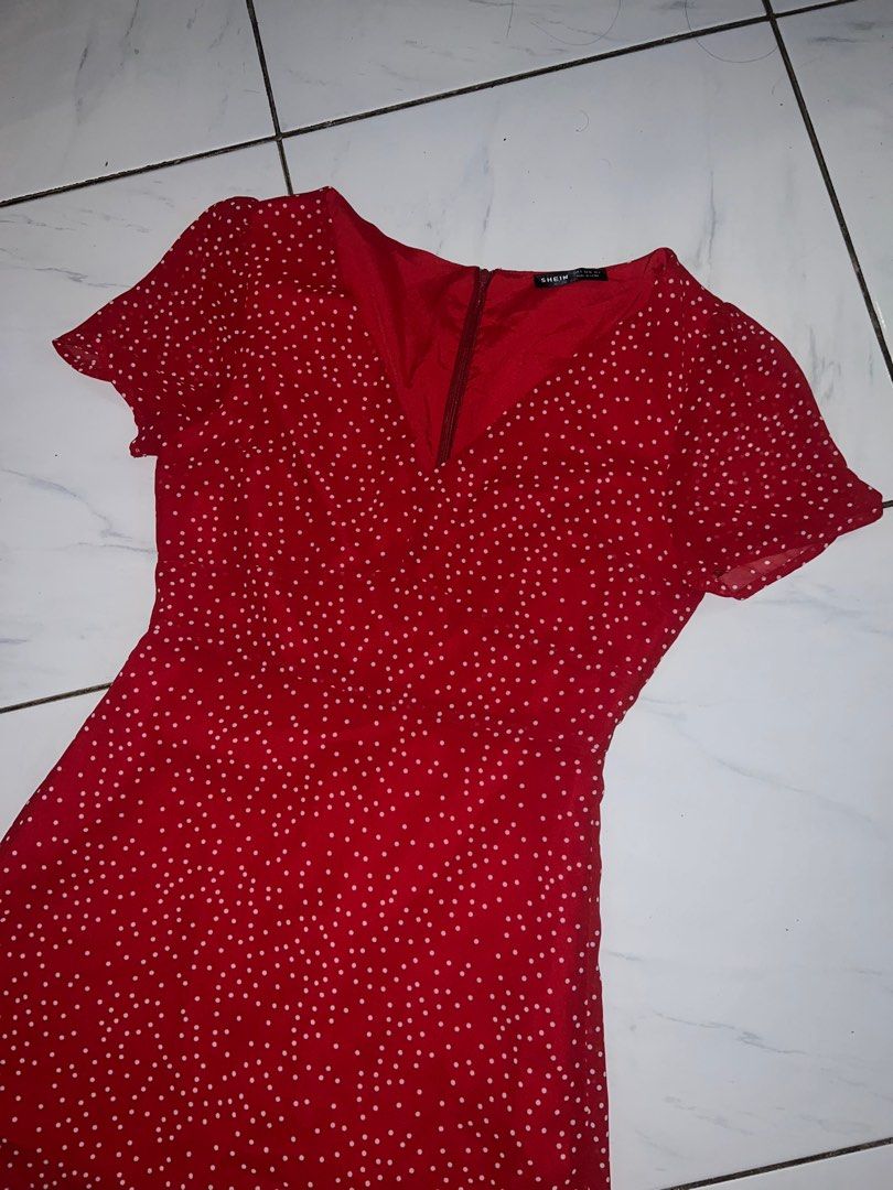 Red Polka Dress (Category: Dresses) located in Pasig City. Submitted by lovedstuff2020 (Listing ID 1364704400, Image 1). Description: ✨ washed but never worn 💕 Quality is so niceeee .