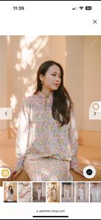 (Category: ) located in . Submitted by wardrobewhim (Listing ID 1364602174, Image 1). Description: .