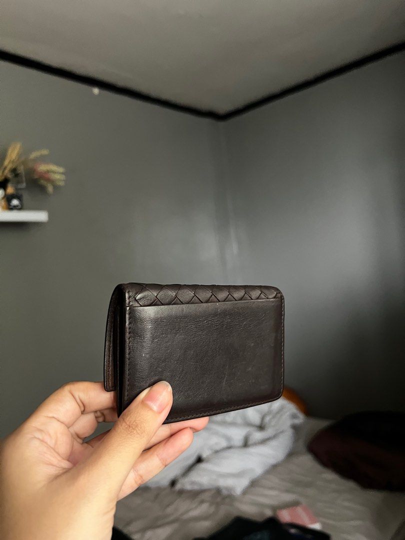 Authentic Bottega Veneta Cardholder (Category: Luxury Bags & Wallets) located in Taytay. Submitted by zdeclut (Listing ID 1364631271, Image 3). Description: Rush sale hard to find Very good condition From Japan Lp posted already got this for 20k.