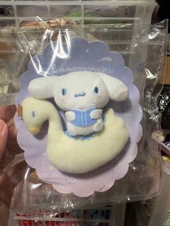 Sanrio: Cinnamoroll With Swan Plush Pin