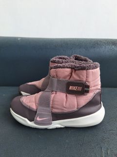 (Kategori: ) berada di . Dikirim oleh terminalsepatubogor (ID iklan 1364615917, Gambar 1). Deskripsi: .