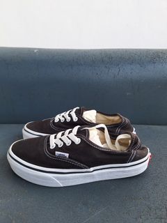 (Kategori: ) berada di . Dikirim oleh terminalsepatubogor (ID iklan 1364613235, Gambar 1). Deskripsi: .