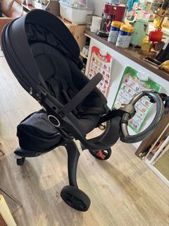 （分類：）位於 。 由 gc825 提交（商品編號 1364605187，圖片 1）。簡介： 。