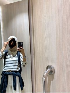 (Category: ) located in . Submitted by srhmlya (Listing ID 1364686648, Image 1). Description: .