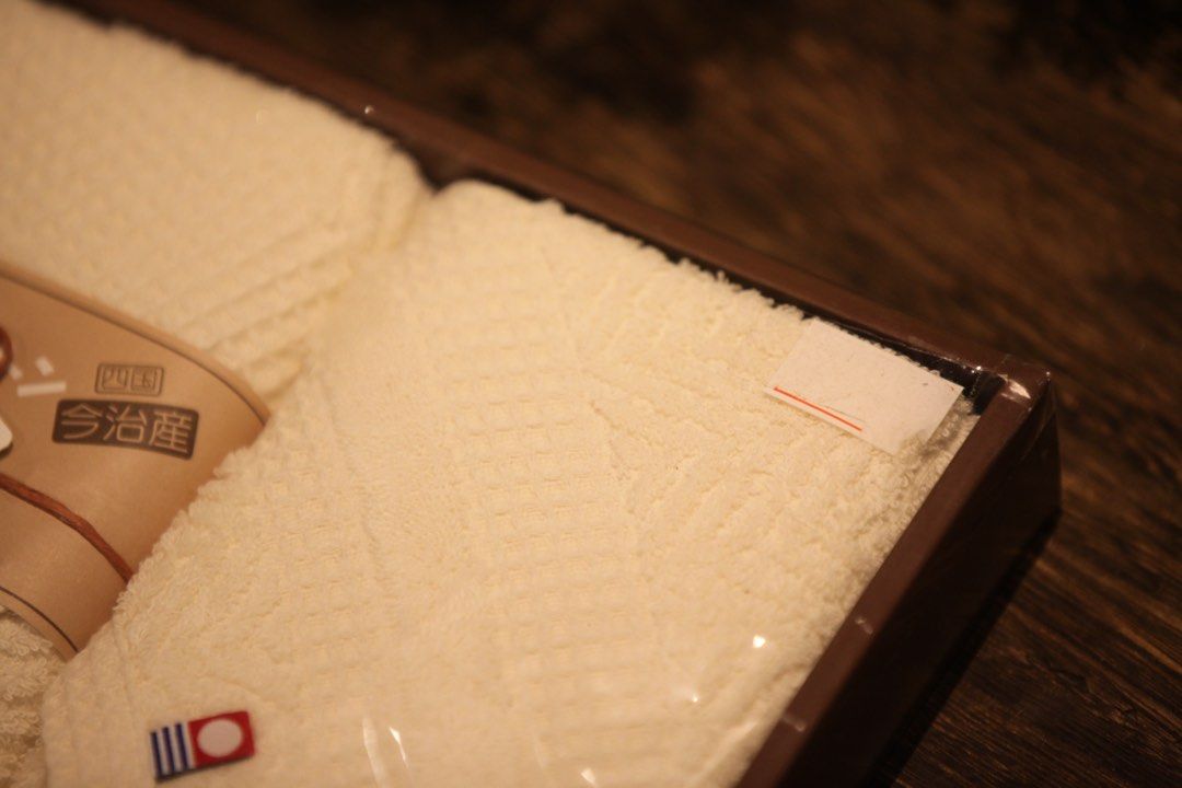 Towel64885055100035115