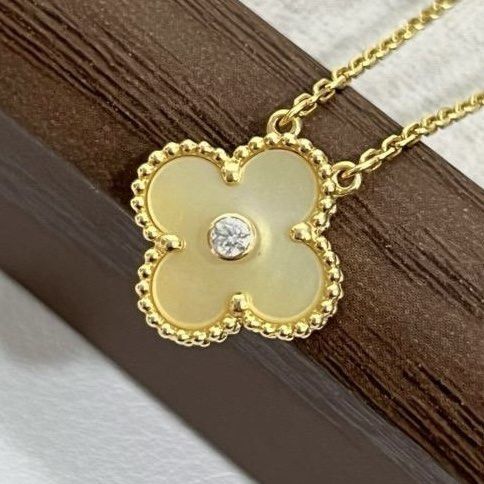 VCA) Van Cleef Arpels 2018 Holiday Pendant, Gold Mother-of-Pearl - Main Image