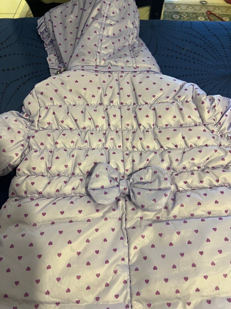 Winter jacket (Category: Babies & Kids Fashion) located in Shah Alam. Submitted by dayang_farah (Listing ID 1364684962, Image 2). Description: Baju comel beli kat mother care around 200++ masa beli. Pakai beberapa kali kat overseas and sekali dua kat genting. .