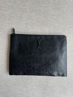 （分類：）位於 。 由 michi96 提交（商品編號 1364600879，圖片 1）。簡介： 。