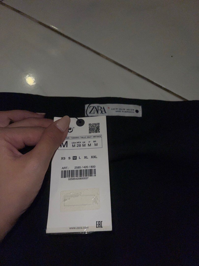 Zara black skirt asymmetrical style (Category: Skirts) located in Pasig City. Submitted by lovedstuff2020 (Listing ID 1364702446, Image 2). Description: ✨ Brand new with tag ❤️ Size M on tag .