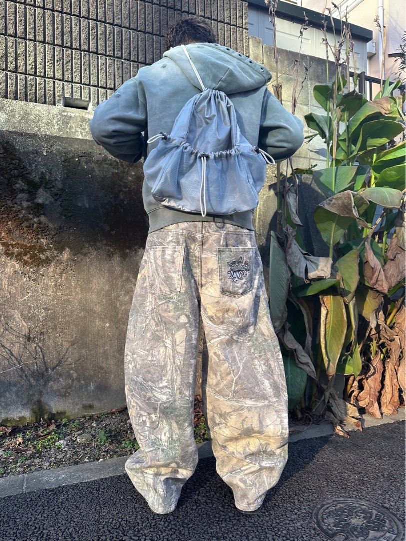 M　9090　セットアップ　King Logo Slub Denim　Tree King Logo Slub Denim Buggy Pants – YZ