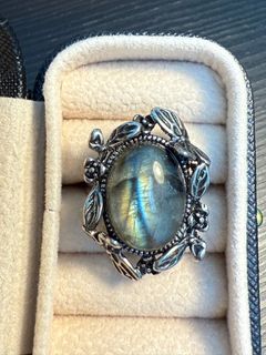 拉長石 天然水晶開口戒指 低價出售 crystal ring64240750604035110