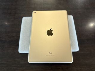 由 Queen3C (刊登 ID 1364863613，圖片 1) 提交，位於 的 (類別：)，說明：。