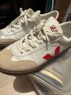 （分類：）位於 。 由 karriecheng 提交（商品編號 1364877205，圖片 1）。簡介： 。