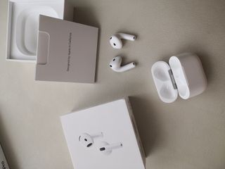 （分類：）位於 。 由 ambrokwan 提交（商品編號 1364772763，圖片 1）。簡介： 。