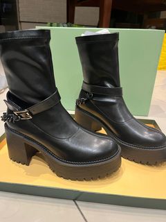 由 Lydia560 (刊登 ID 1364864514，圖片 1) 提交，位於 的 (類別：)，說明：。