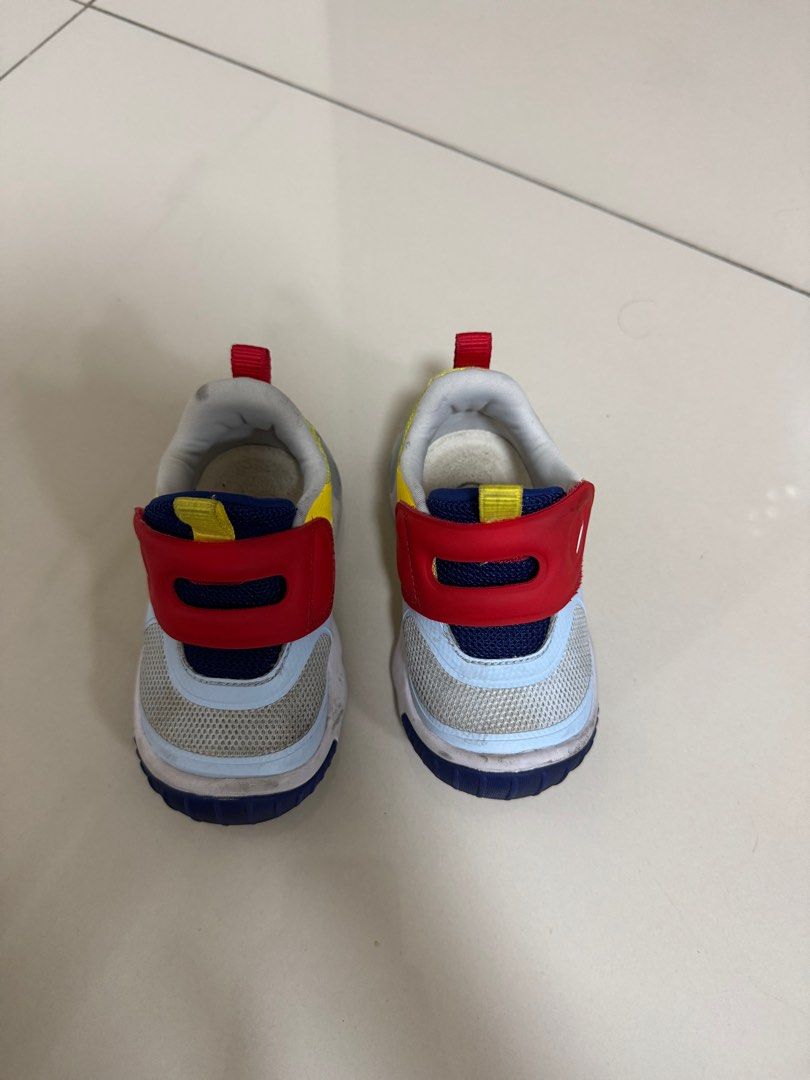Anta Toddler Rubbershoes (Category: Babies & Kids Fashion) located in Taguig. Submitted by kmtshops (Listing ID 1364776648, Image 3). Description: anta toddler shoes size is on the last picture loc: taguig.