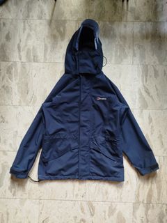 Berghaus goretex rainjacket