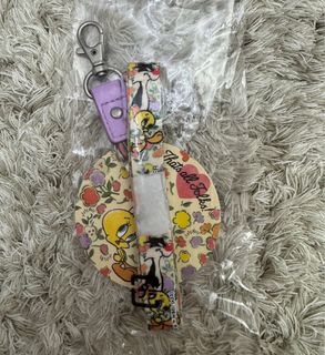 （分類：）位於 。 由 chibi123424 提交（商品編號 1364904108，圖片 1）。簡介： 。