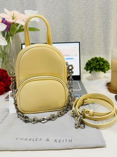 (Category: ) located in . Submitted by inday_wardrobe2021 (Listing ID 1364770368, Image 1). Description: .