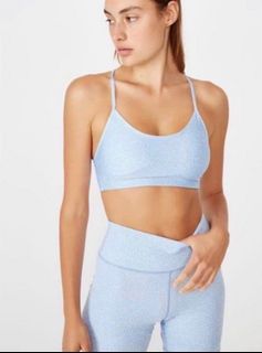 (Category: ) located in . Submitted by _closetthings_ (Listing ID 1364849262, Image 1). Description: .