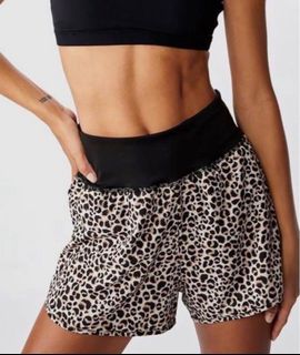 (Category: ) located in . Submitted by _closetthings_ (Listing ID 1364813893, Image 1). Description: .