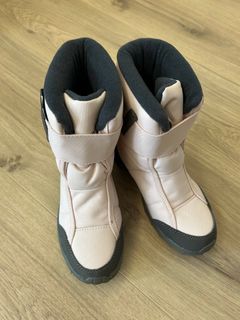 （分類：）位於 。 由 kimchuuu 提交（商品編號 1364839617，圖片 1）。簡介： 。