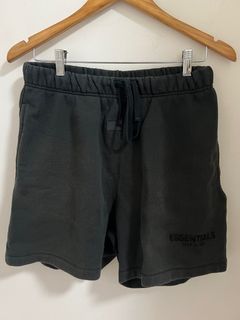 Essential short62939560818050110