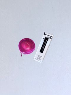 Fenty Beauty Gloss Bomb and Beauty Blender