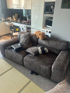 (Category: ) located in . Submitted by lameomaster (Listing ID 1364827200, Image 1). Description: .