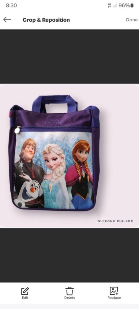 ‼️FROZEN BAG FOR KIDS ‼️ (Category: Carriers & Slings) located in Pasig City. Submitted by sujeong2022 (Listing ID 1320250287, Image 1). Description: dm for more info. Santolan,pasig.