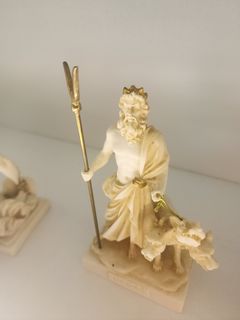 （分類：）位於 。 由 callistian 提交（商品編號 1364761900，圖片 1）。簡介： 。
