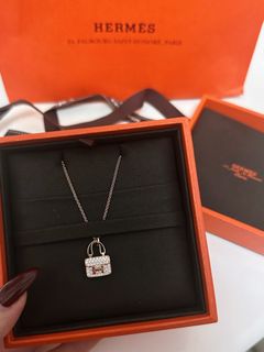 （分類：）位於 。 由 realclassluxury 提交（商品編號 1364899091，圖片 1）。簡介： 。