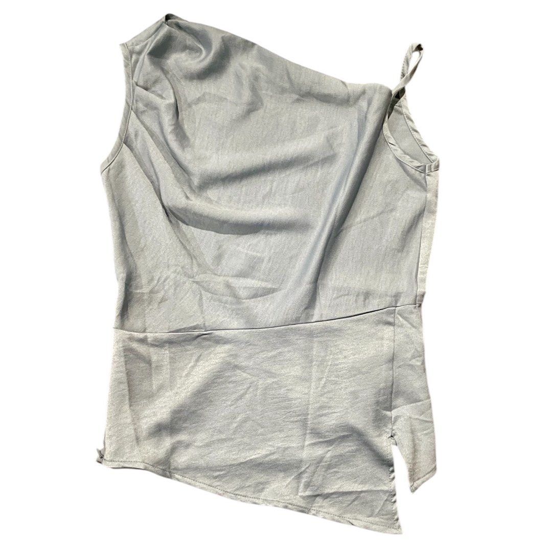 Ice Blue Satin Blouse (Category: Blouses) located in Muntinlupa City. Submitted by funsizedhands (Listing ID 1364777355, Image 1). Description: .