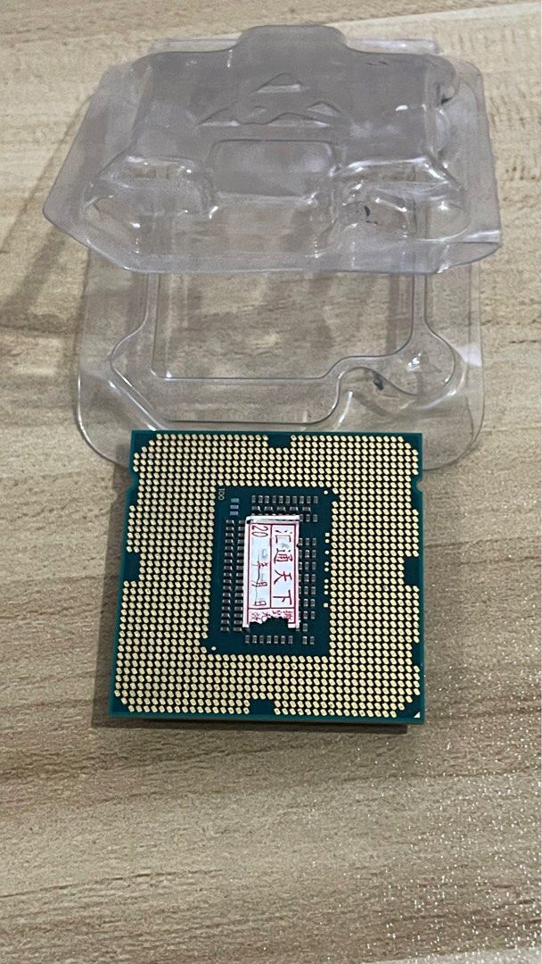 Intel Core I7-3770k (Category: Computer Parts) located in Caloocan City. Submitted by losscarll (Listing ID 1364866101, Image 3). Description: Used, preowned RFS - I just wanna get rid of it original price is 5000 php Purchase with gcash and shipped by lalamove customer will handle shipping fee .