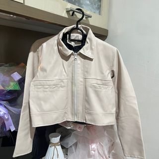 (Kategori: ) berada di . Dikirim oleh nntsyaw (ID iklan 1364914370, Gambar 1). Deskripsi: .
