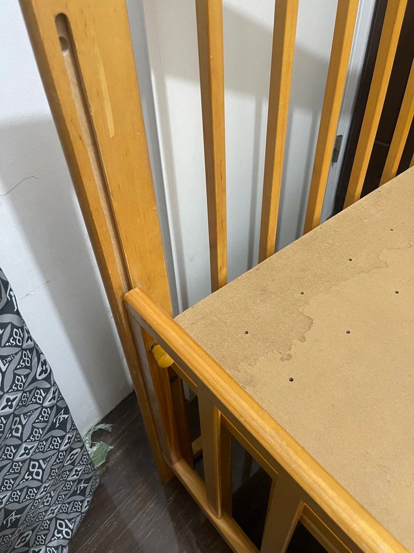 Japan Crib Solid wood (Category: Cots & Cribs) located in Cavite. Submitted by BagEra (Listing ID 1364877438, Image 3). Description: .