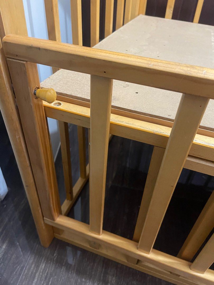 Japan Crib Solid wood (Category: Cots & Cribs) located in Cavite. Submitted by BagEra (Listing ID 1364877438, Image 2). Description: .
