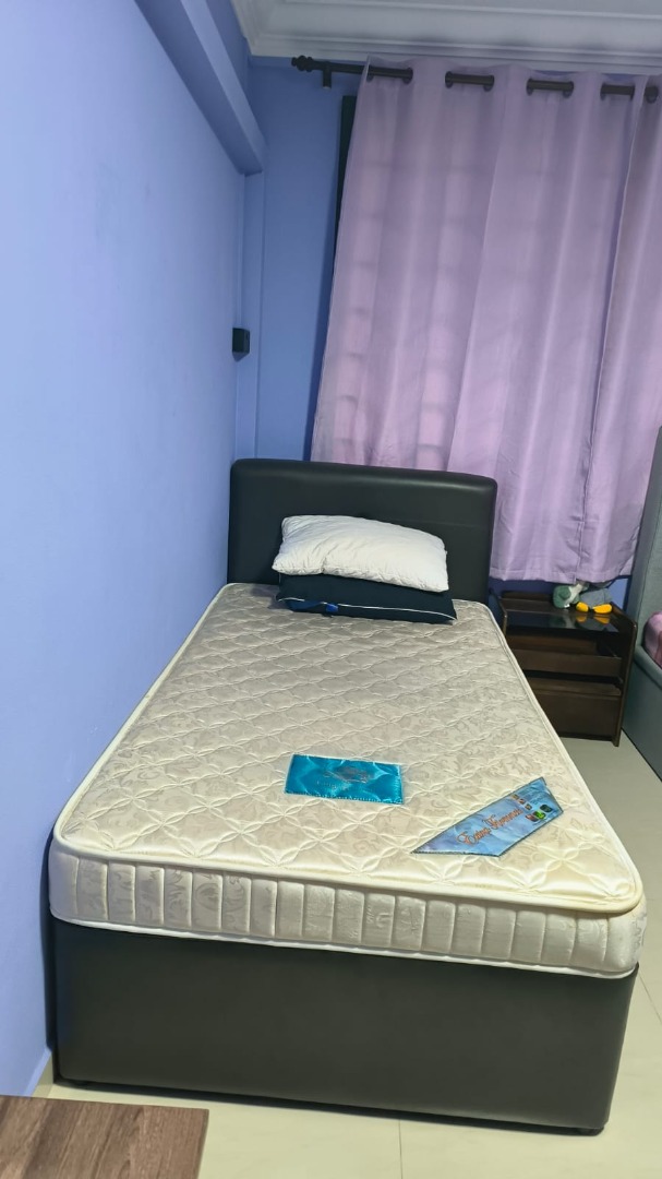 (Category: ) located in . Submitted by nicoll (Listing ID 1364783720, Image 1). Description: .