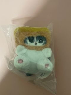 (Category: ) located in . Submitted by hyunn97 (Listing ID 1364923539, Image 1). Description: .