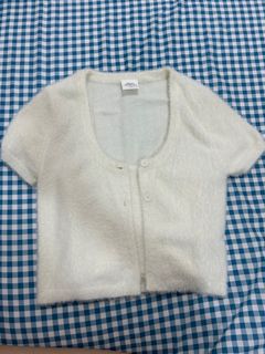 (Category: ) located in . Submitted by xinxin097631451 (Listing ID 1364890916, Image 1). Description: .