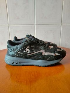 (Kategori: ) berada di . Dikirim oleh shoes_raf (ID iklan 1364935485, Gambar 1). Deskripsi: .