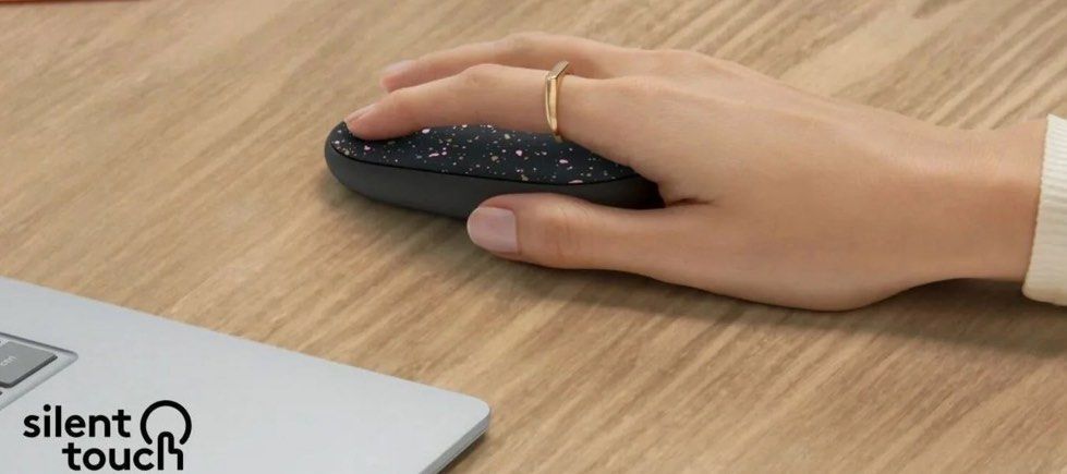 Logitech Wireless Mouse pebbles63168000566785114
